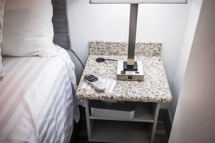 Room 27 of 58