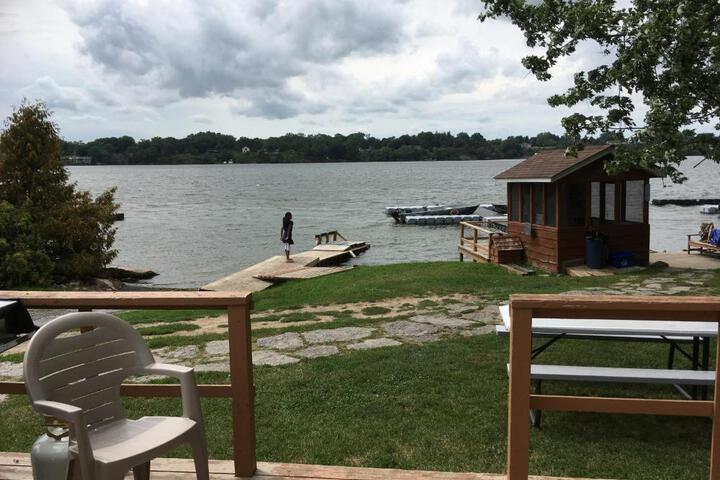 Merland Park Cottages and Motel