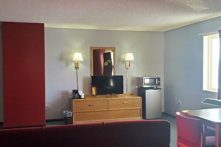 Room 14 of 40