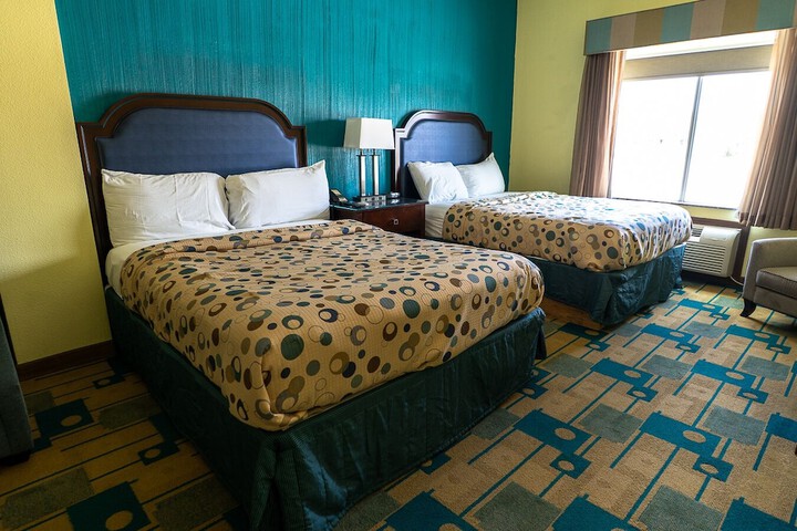 Rivers Inn & Suites