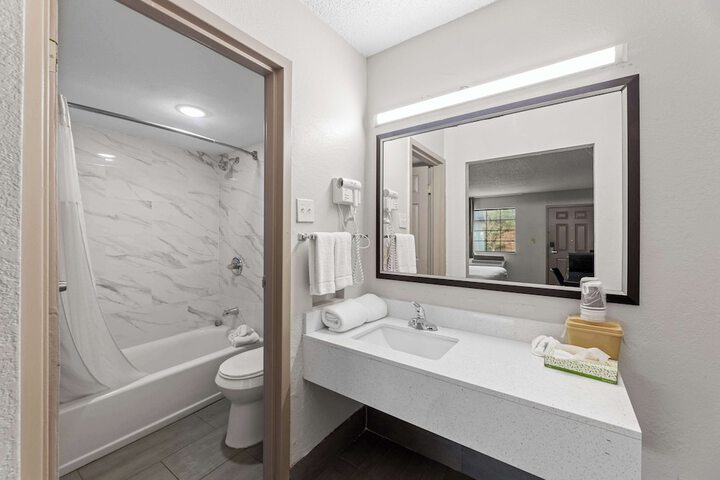 Americas Best Value Inn Ft. Worth Hurst