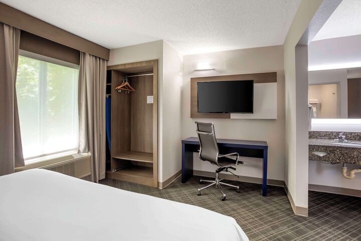 Room 18 of 58