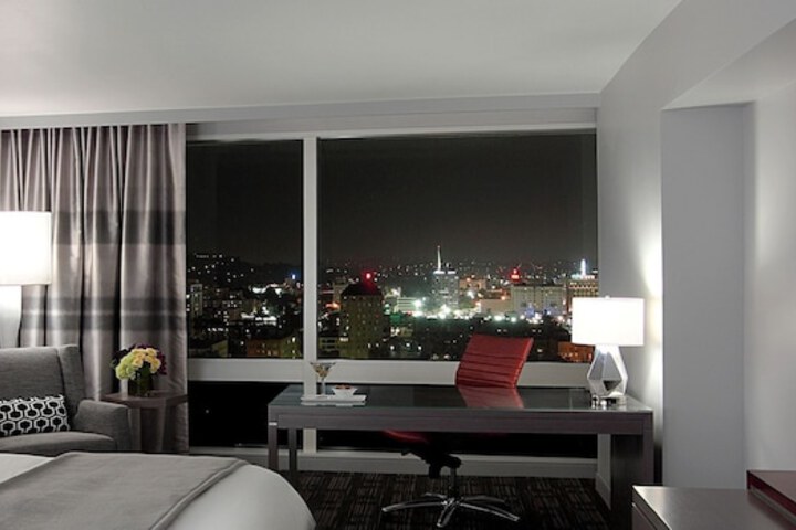 Loews Hollywood Hotel