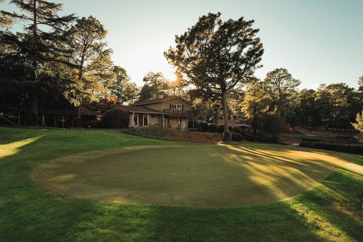 Pine Needles Lodge & Golf Club