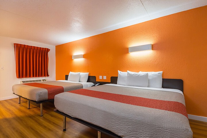 Motel 6 Garland TX - Northeast Dallas