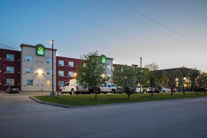 Hotel 2 of 55