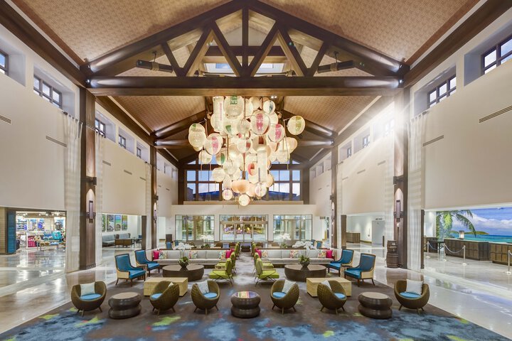 Universals Loews Sapphire Falls Resort