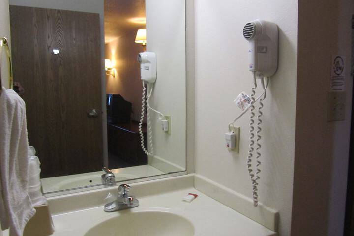 Room 21 of 36