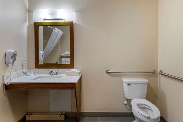 Quality Inn Seneca Clemson Area US-123