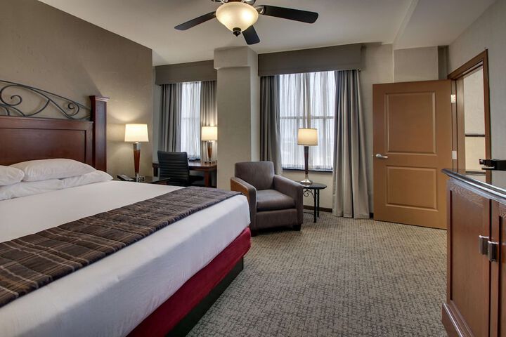 Room 108 of 168