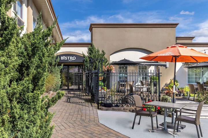Terrace/Patio 61 of 71