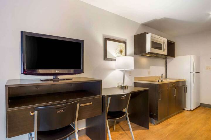 Room 18 of 20