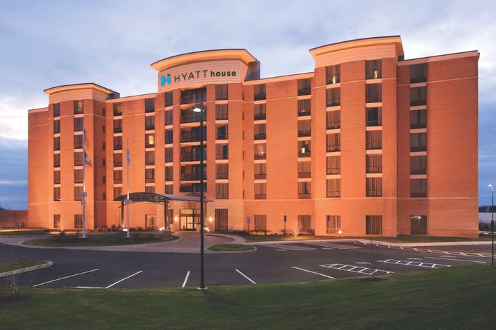 Hotel 2 of 43