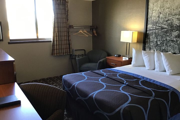 Room 19 of 26