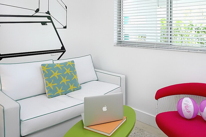 Room 43 of 67