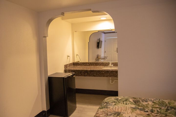 Room 44 of 67