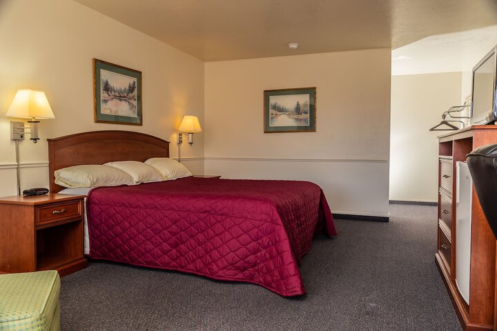 Room 13 of 31