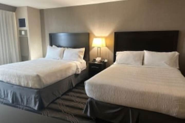 The Grand Laurel Hotel - Philadelphia