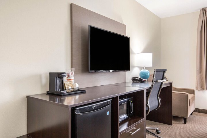 Room 22 of 45