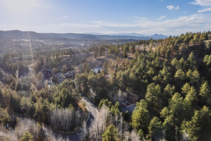 Paradise Cabin