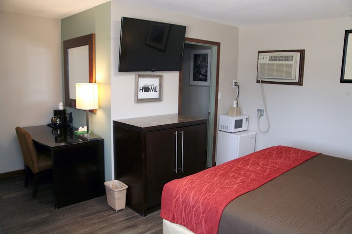 South T Motel