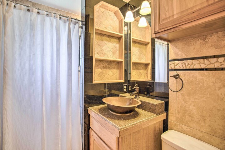 Well-appointed Fruita Townhome: Hike & Bike Nearby