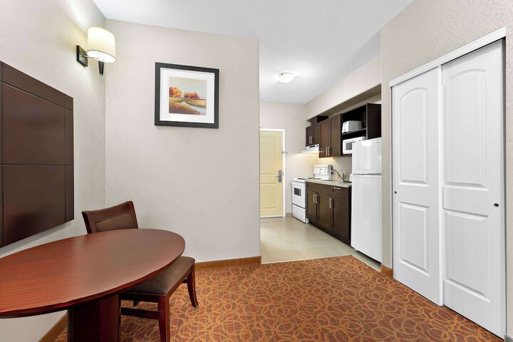Room 17 of 50