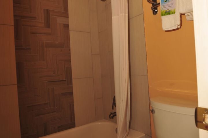 Room 11 of 26