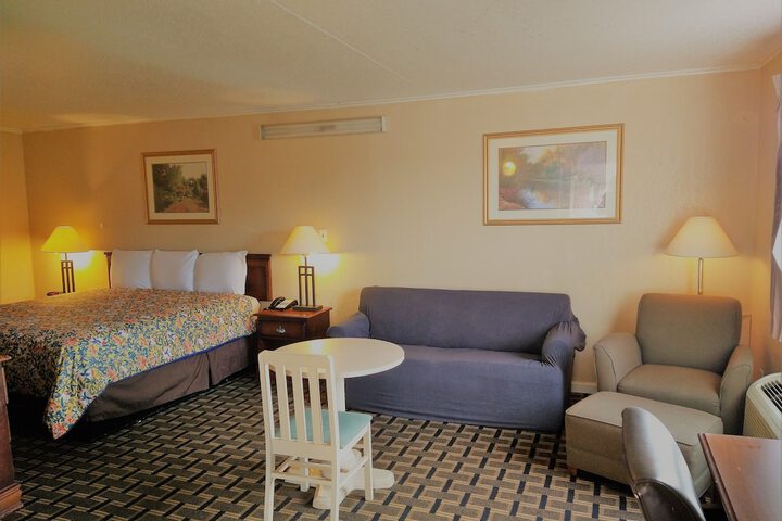 Room 90 of 126