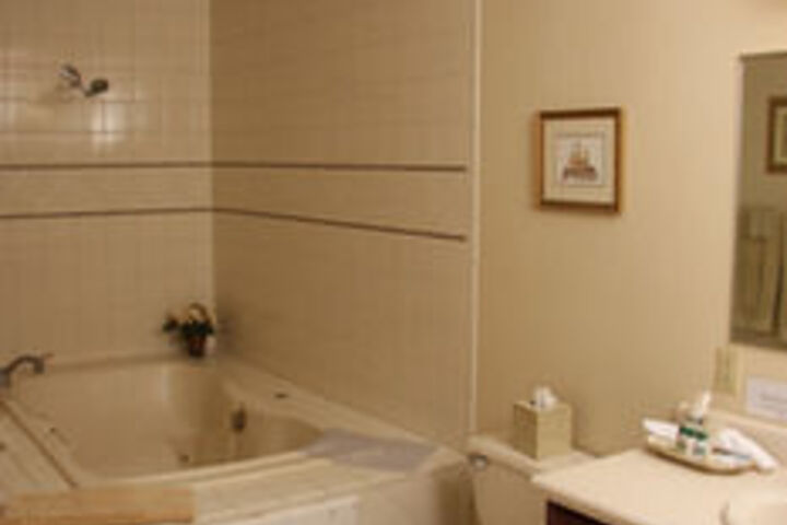 Brightwood Inn