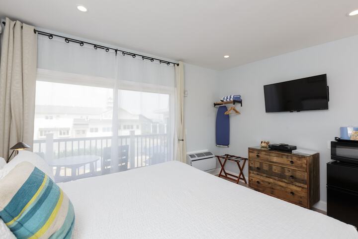 Room 48 of 121