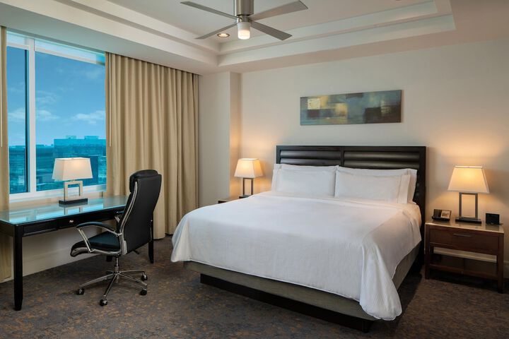 Room 57 of 122