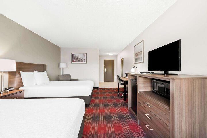 Room 13 of 31