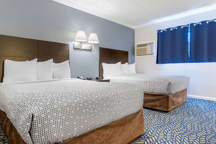 Econo Lodge Hicksville - Long Island