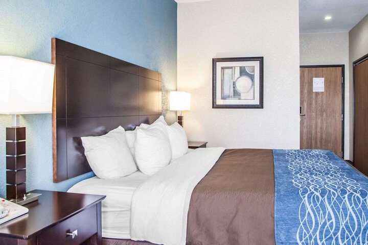 Room 21 of 35