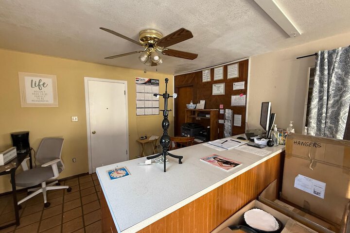 Columbia Inn Motel CA 49