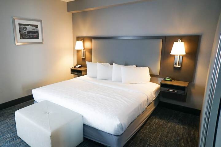 Room 15 of 40