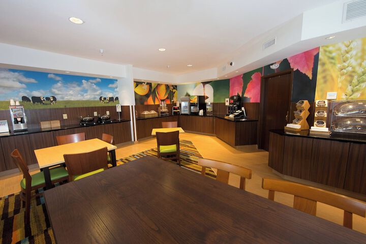Fairfield Inn & Suites by Marriott Burlington