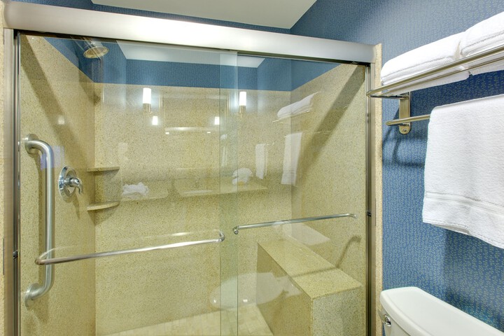 Room 8 of 19