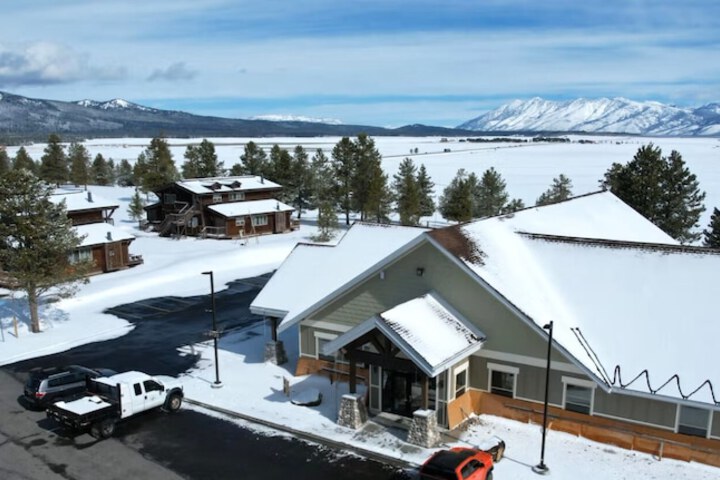 Timbers at Island Park Village Resort
