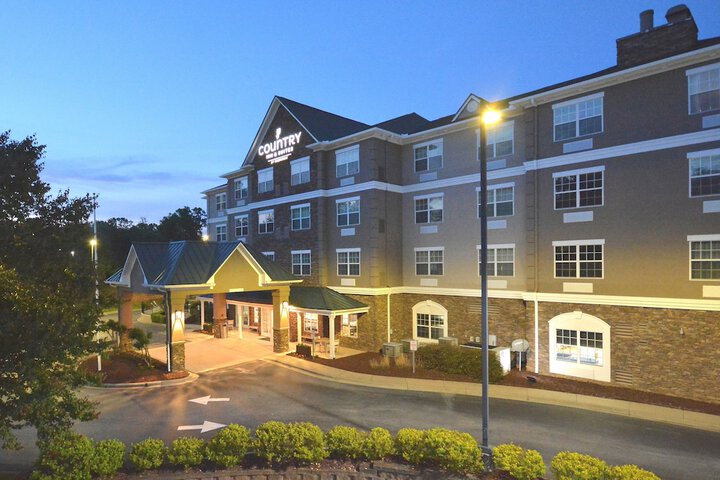 Hotel 2 of 55
