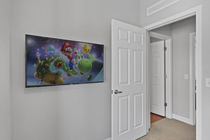 Room 43 of 84