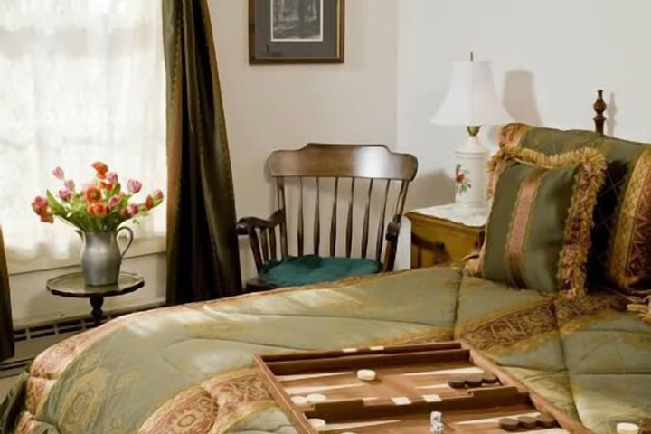 Room 10 of 40