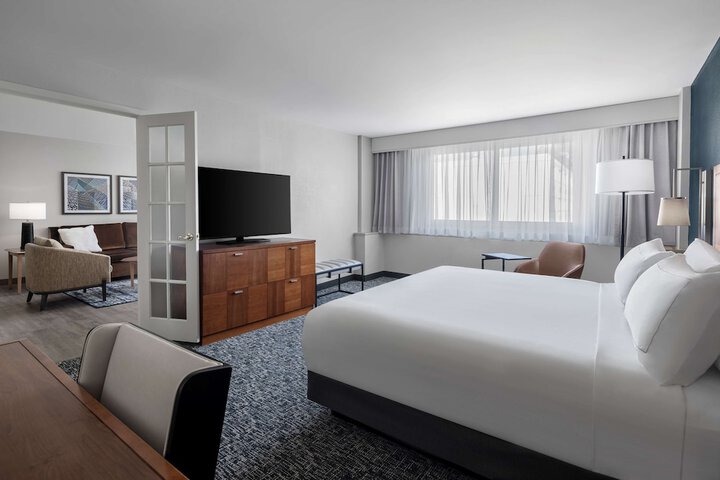 The Alloy King of Prussia - a DoubleTree by Hilton