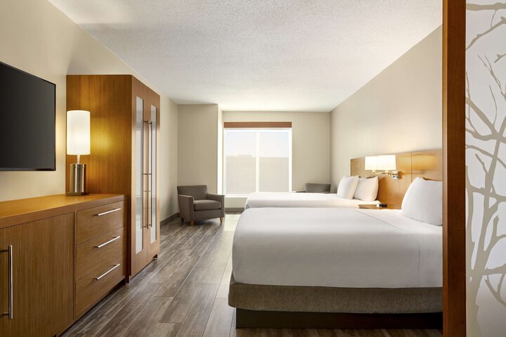 Room 21 of 43