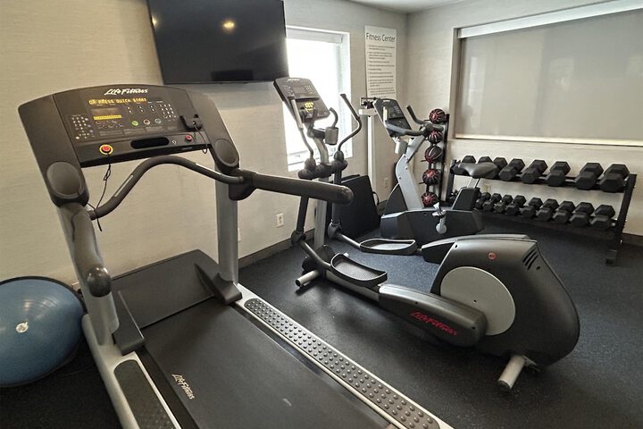 Best Western Roslyn-Long Island Hotel
