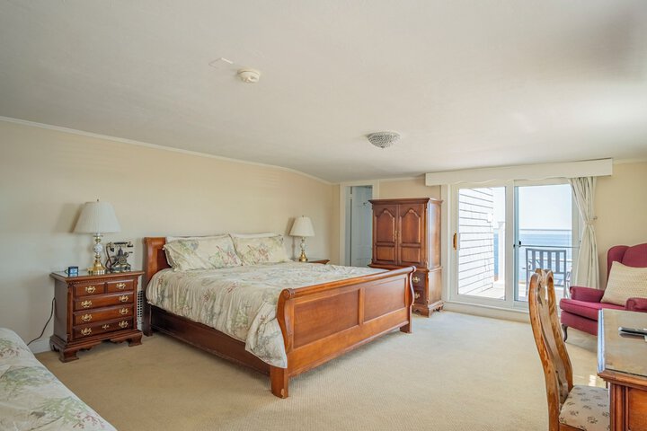 Room 29 of 46