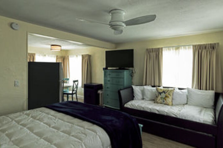 Sea View Inn