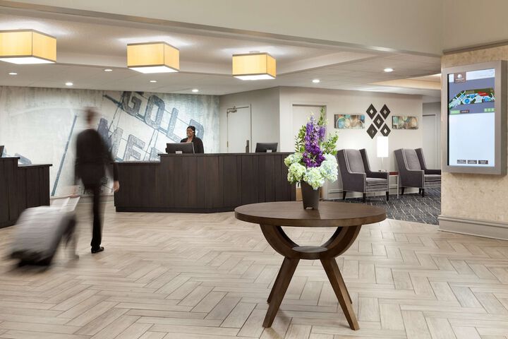 Hotel Interior 11 of 70