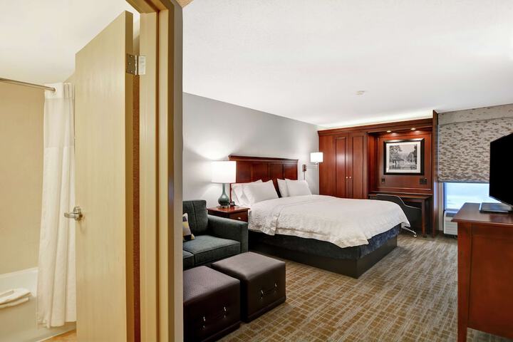 Room 15 of 41